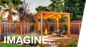 Pergola in mid-century modern landscaping backyard