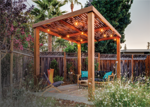 Pergola in mid-century modern landscaping backyard